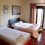 Zisios Apartament *