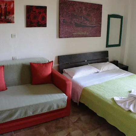 Apartment Zisios *